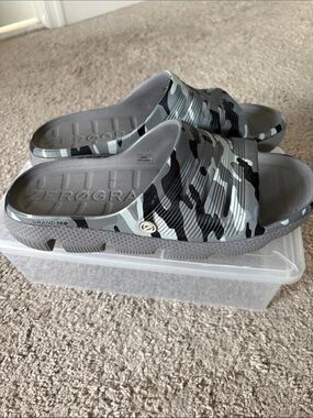 Cole Haan Grey Camo Zerogrand Slide Sandals